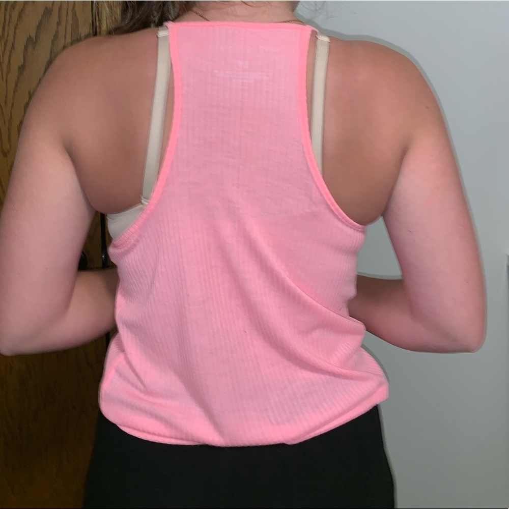 Tank top - Picture 2 of 3